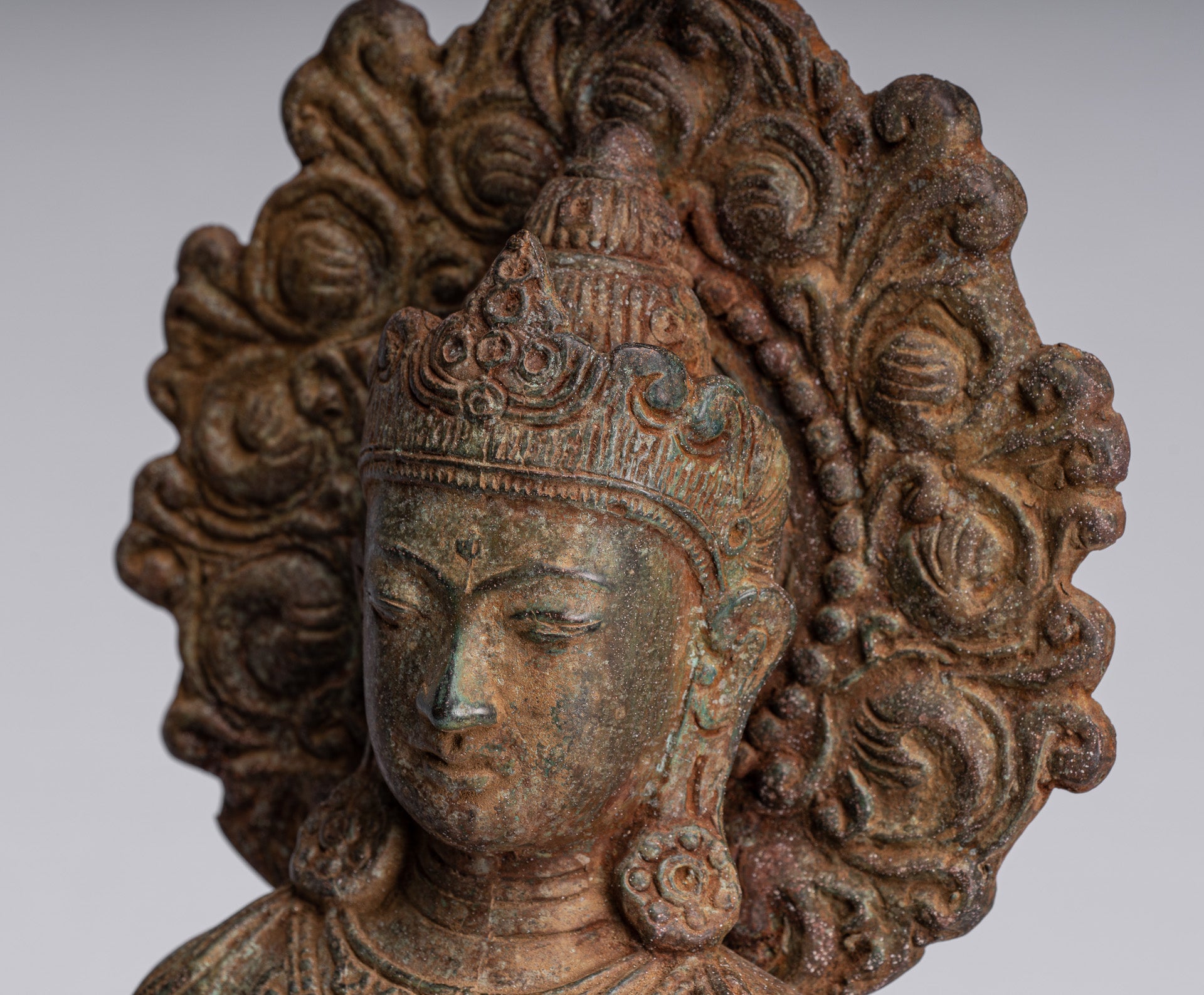 Buddha Statue mit Antique Indonesische Stil Bronze Javanese Amitabha Buddha Statue mit 43cm/17"