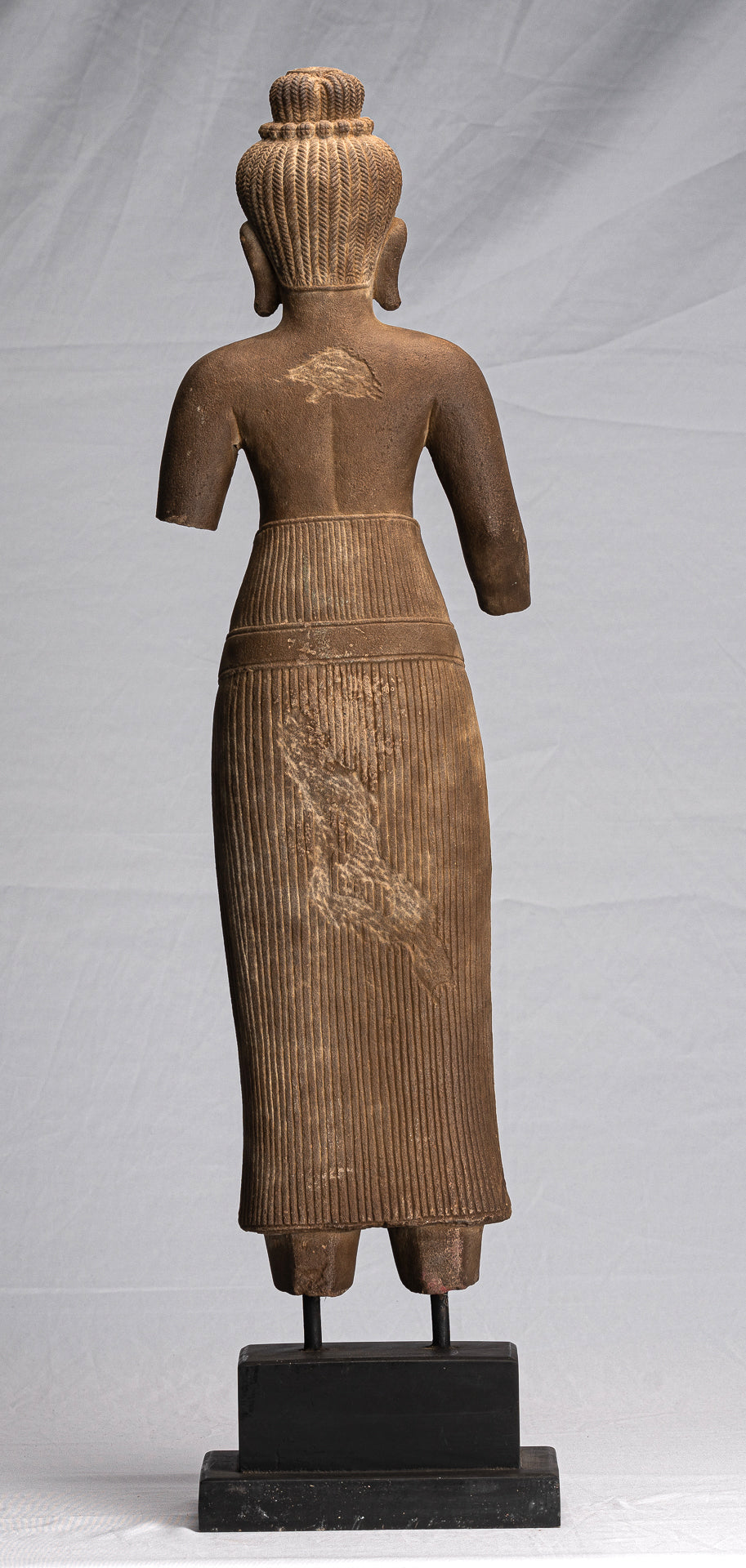 Statue de Lakshmi – Pierre antique de style Baphuon Lakshmi / Devi Consort de Vishnu Torso – 73 cm/29"