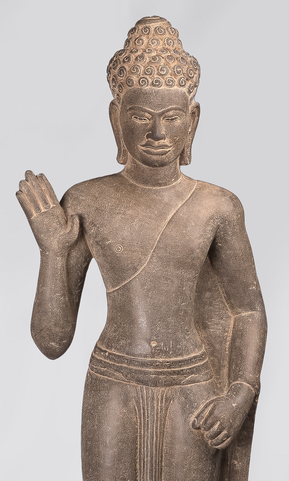 Statue de Bouddha – Bouddha khmer de protection en pierre debout de style Phnom Da antique – 123 cm de haut