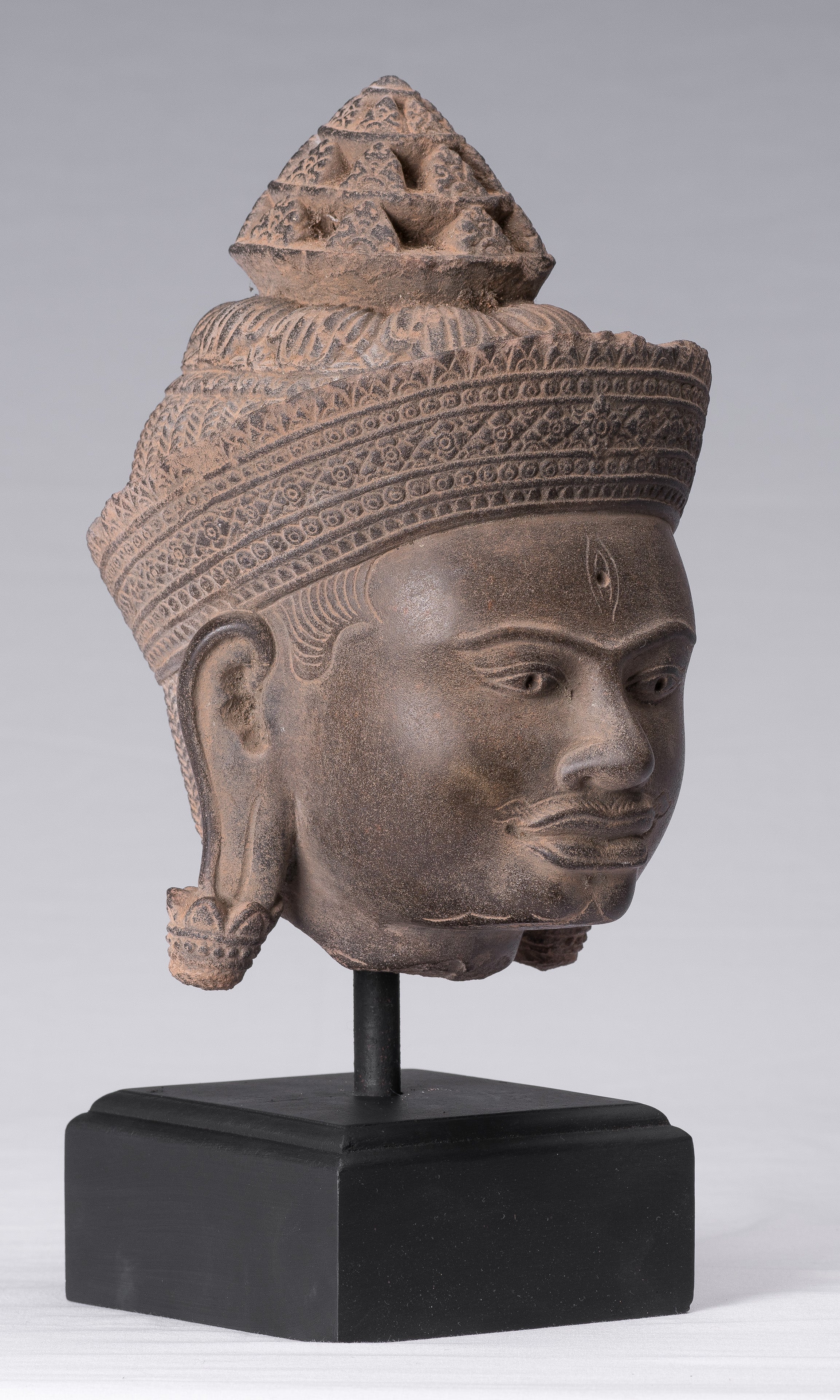 Shiva Statue - Antique Banteay Srei Style Khmer Stone Shiva Statue Head - Destroyer - 31 cm/12 "