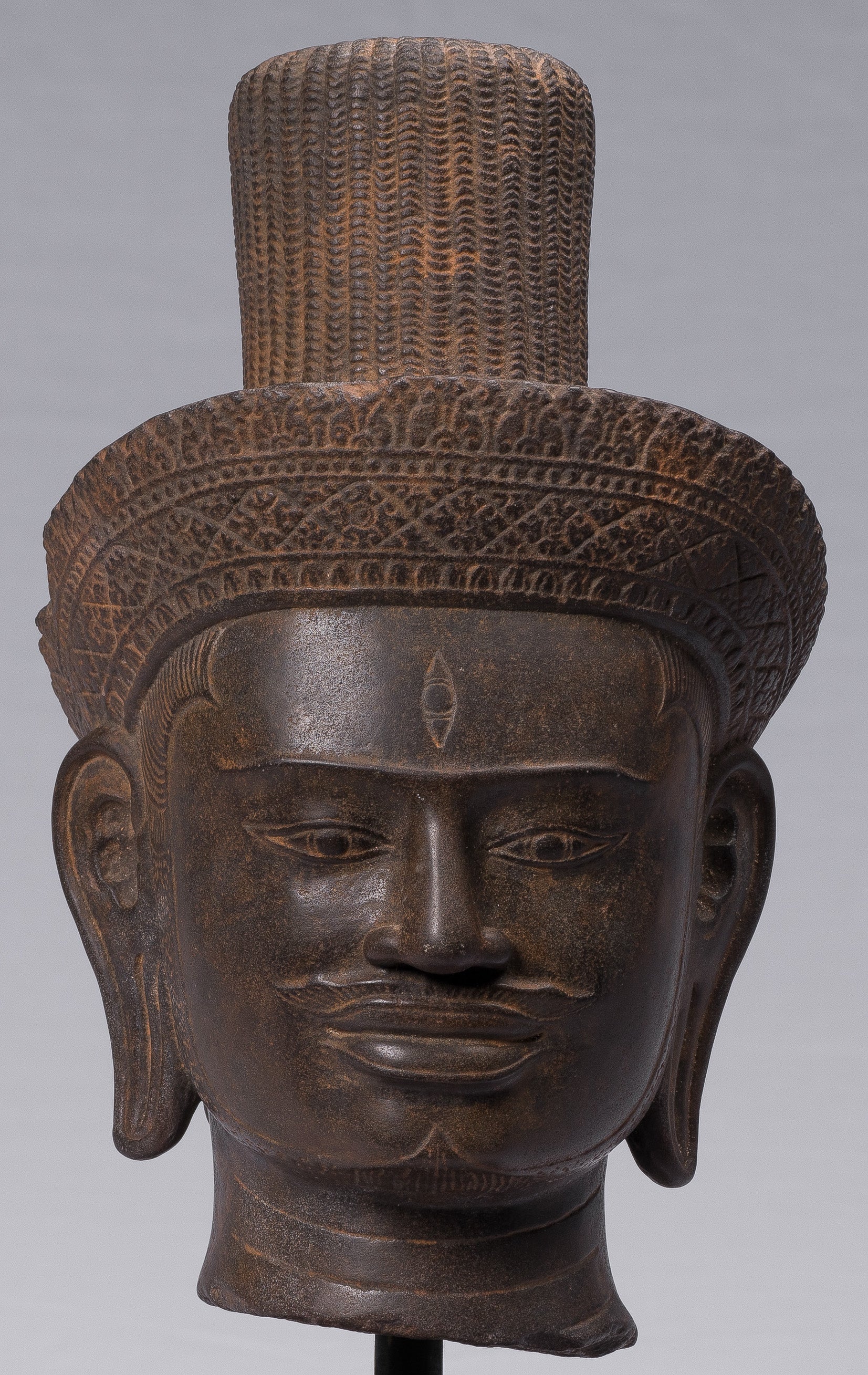 Shiva-Statue – antike Shiva-Kopfstatue aus Khmer-Stein im Koh-Ker-Stil – der Zerstörer – 42 cm