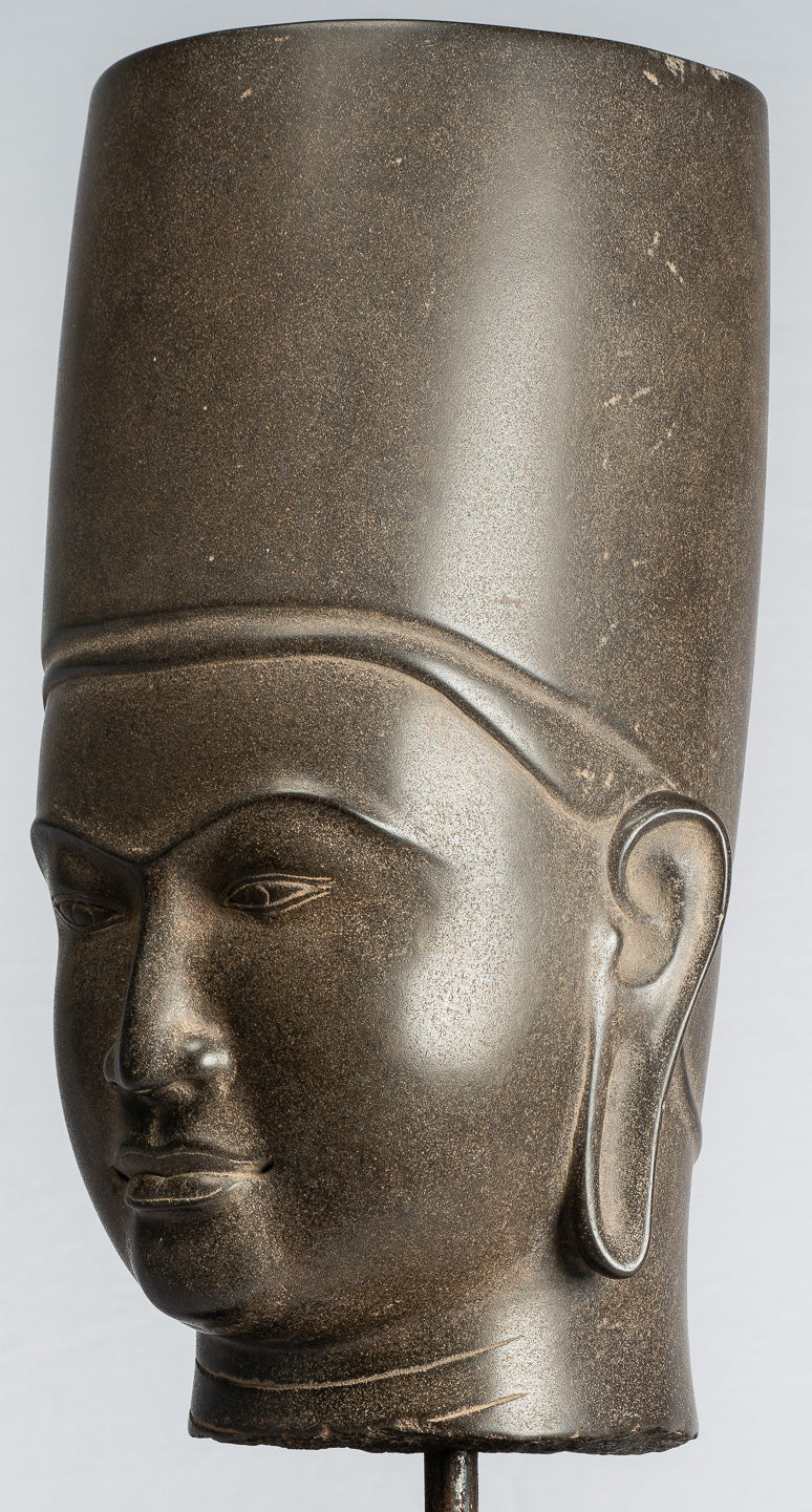 Antique Phnom Da Style Khmer Vishnu Head - Protettore e Conserver - 54Cm/22 "