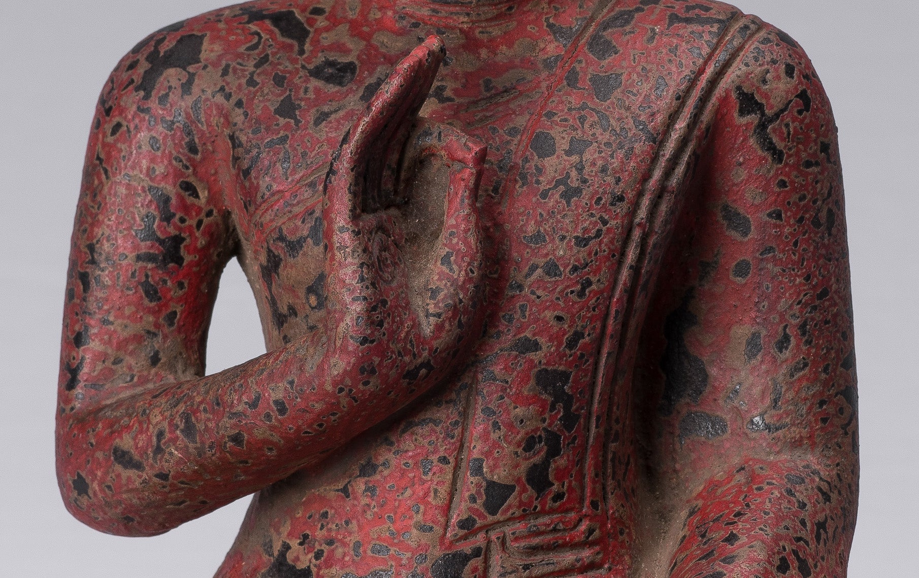 Escultura de Buda - Buda - Estatua de buda de madera de estilo jemer antiguo de estilo jemer enseñando mudra - 34 cm/14 "