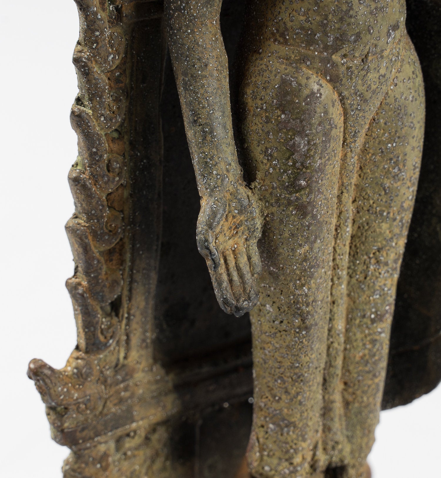 Estatua de Buda - Amoghasiddhi Buddha de estilo indonesio antiguo de indonesio - 24 cm/10 "