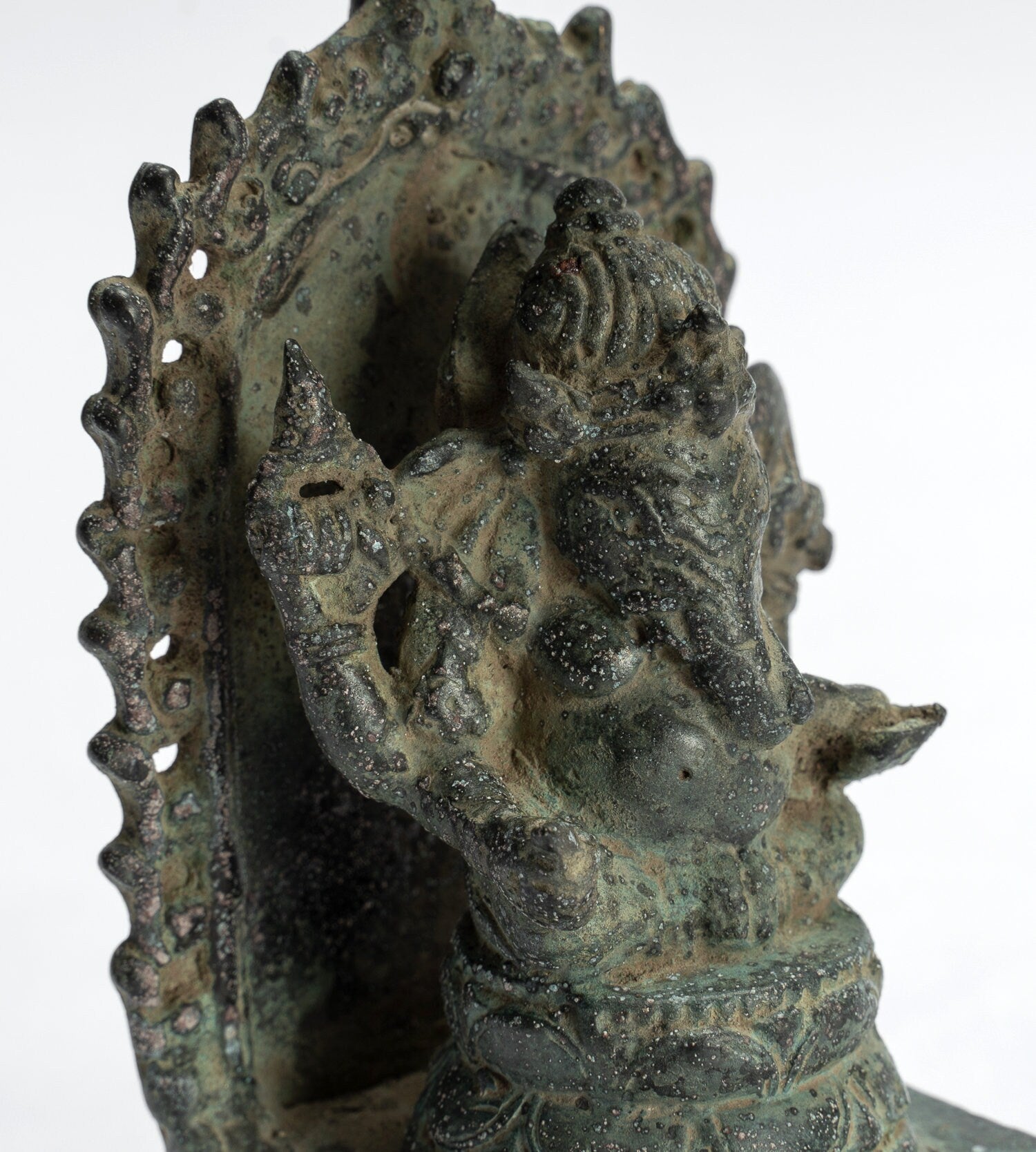 Ganesha Statue - Antique Javanese Style Bronze Seated Indonesian Ganes ...