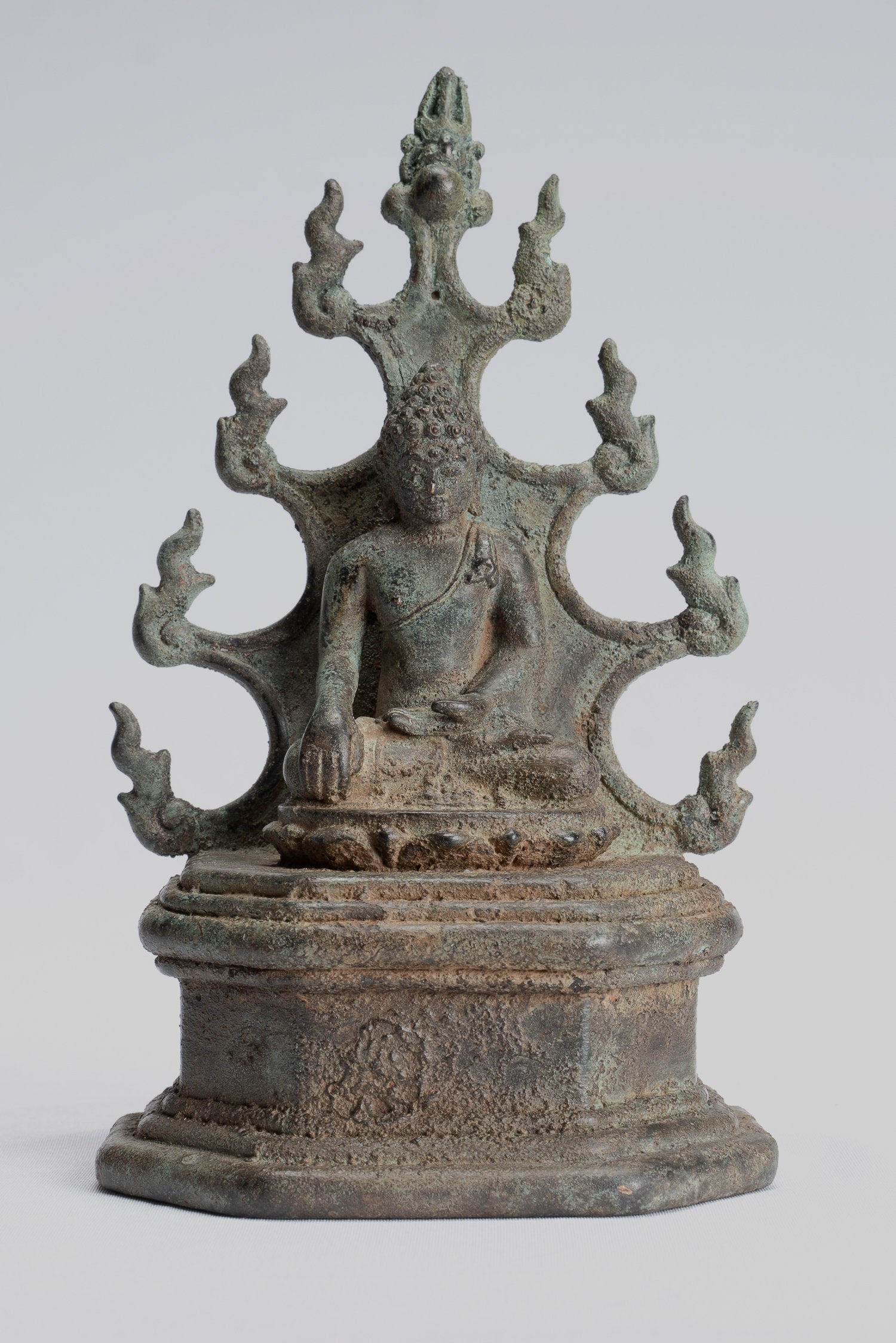 Estatua de Buda - Estatua de Buda de la Ilustración Javanese de bronce indonesio antiguo - 14.5cm/6 "
